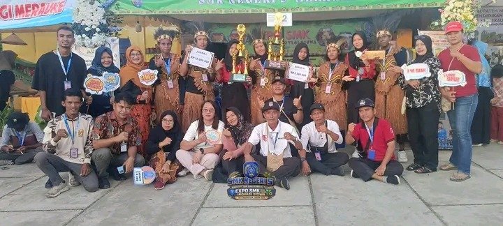 serba- serbi expo SMK dan lomba inovasi siswa SMK Negeri 5 Tanah Miring.